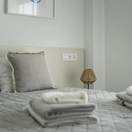 Apartment Rennes Arenal Playa 6 *