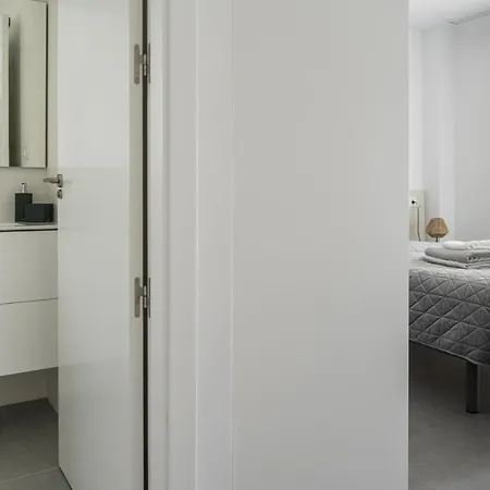 Rennes Arenal Playa 6 *