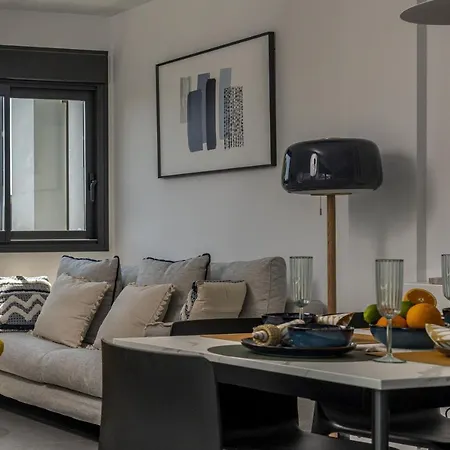 Rennes Arenal Playa 6 Apartment *